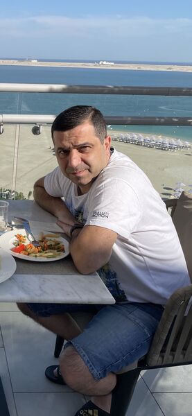  ,   Mika, 44 ,   ,   , c , 