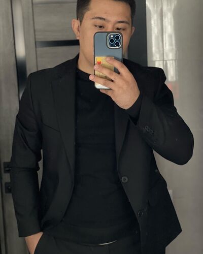 ,   Wade, 33 ,   ,   