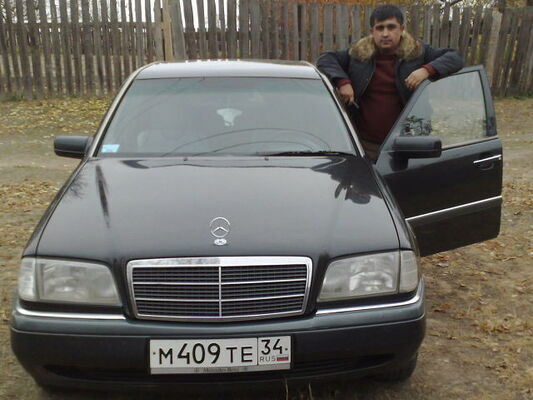 ,   Jahongir, 35 ,   