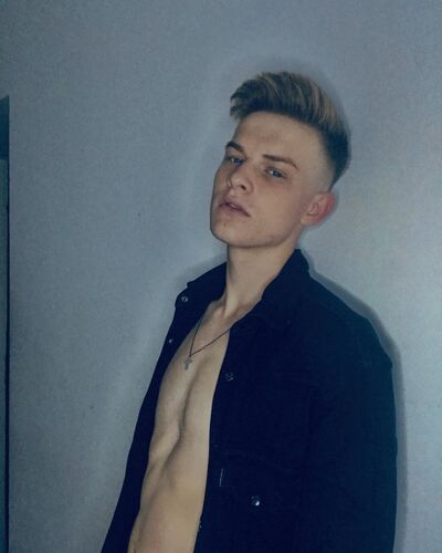  ,   , 21 ,   c 