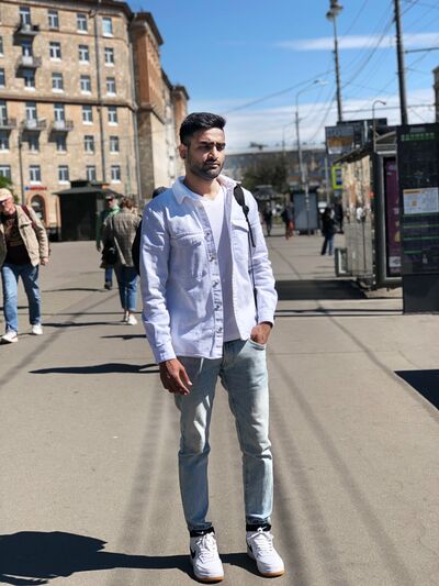  -,   Sachin, 27 ,   ,   , c , 