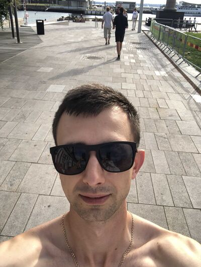  -,   Volodimir, 32 ,   ,   , 