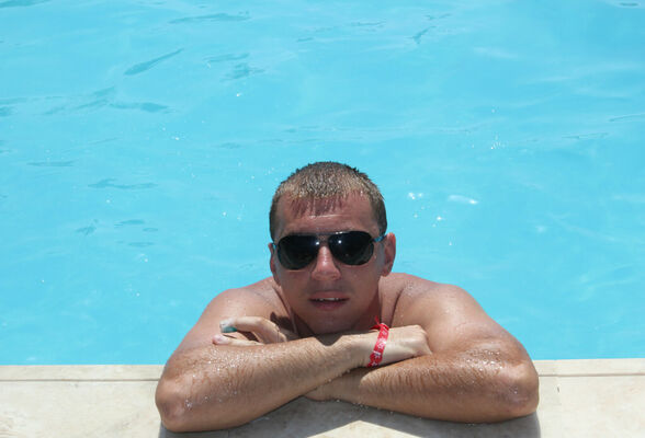  ,   Sergey, 40 ,   ,   