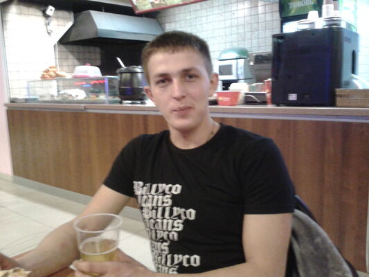  ,   Oleg, 35 ,   