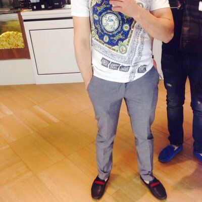  ,   Xxxx, 38 ,   