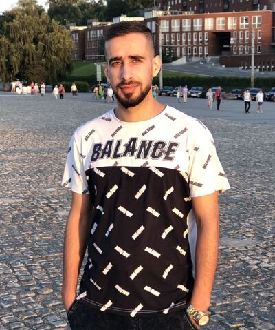  ,   Hamza, 30 ,   ,   