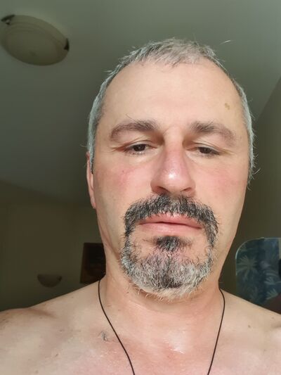  ,   David, 46 ,   ,   