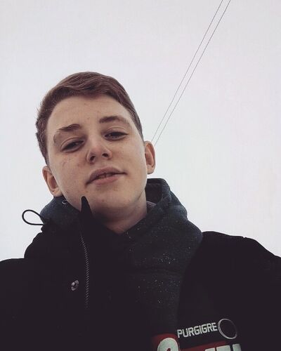  ,   Anton, 23 ,     , c 