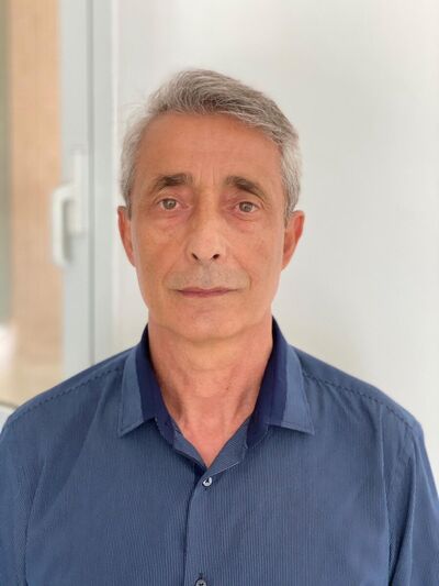  Hadera,   , 72 ,     , c 