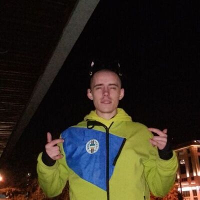  ,   MYKOLA, 22 ,   c 