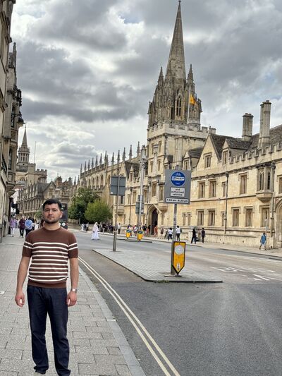  ,   Yusuf, 25 ,   ,   , c , 