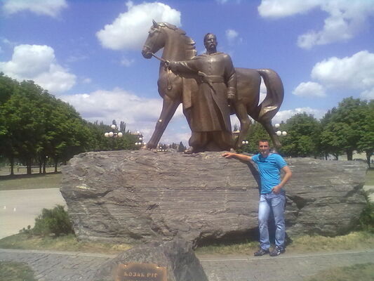  ,   Viktor, 34 ,   ,   , c 