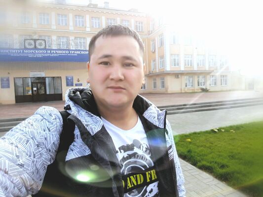  ,   Arthur, 37 ,   ,   , c 