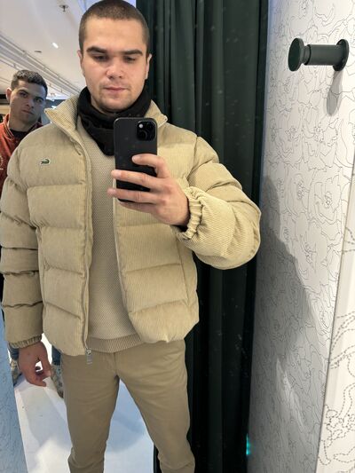  Palais-Bourbon,   Volkov, 25 ,   ,   