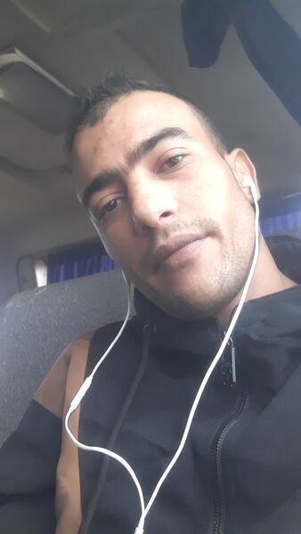  Algiers,   Kamel, 33 ,   c , 