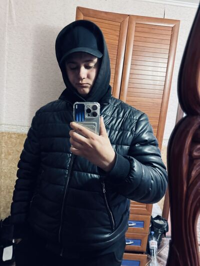  ,   Egor, 22 ,   ,   