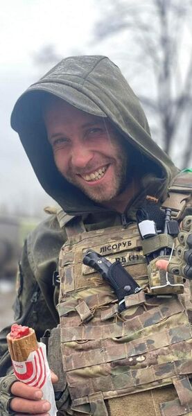   ,   Vlad, 31 ,   ,   