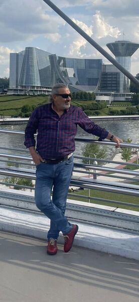  ,   Hamdi, 52 ,   ,   