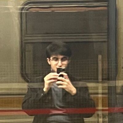  ,   Tony, 22 ,   ,   