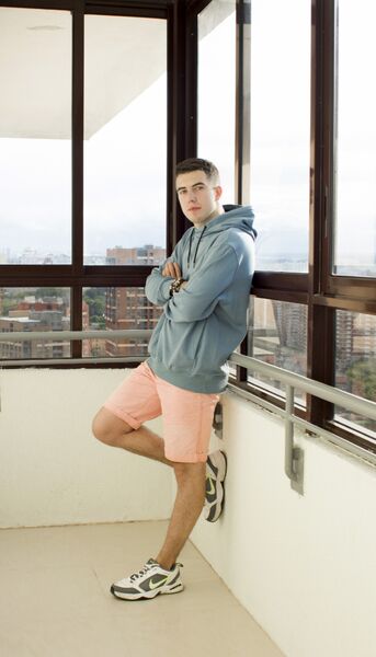  ,   Konstantin, 26 ,   ,   