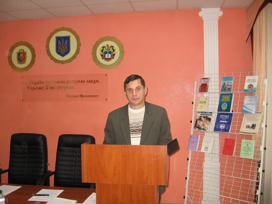  ,   Ruslan, 53 ,   ,   , c 