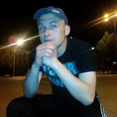  ,   Artyom, 31 ,   ,   