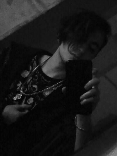   ,   Maximilian, 23 ,   ,   , c , 