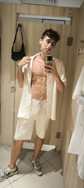  ,   Stas, 28 ,   ,   