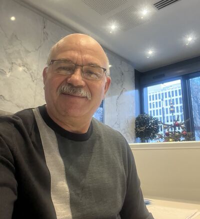  ,   Michael, 59 ,   ,   