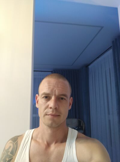  ,   , 33 ,   c 