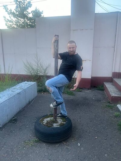  ,   Artem, 35 ,   ,   , c , 