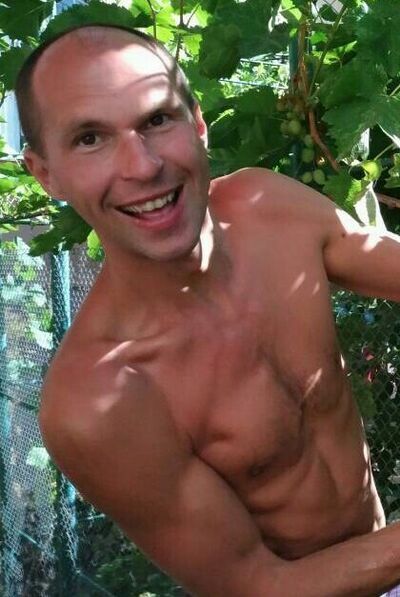  ,   Vladimir, 48 ,   