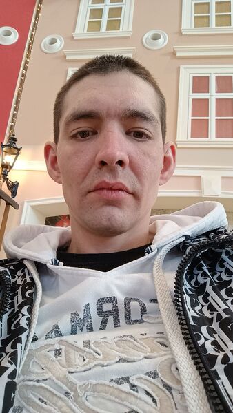  ,   Dima, 32 ,   ,   