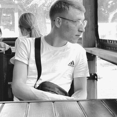  ,   Darik, 25 ,  