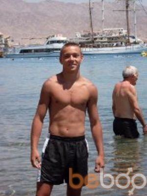  ,   MrLari, 32 ,   