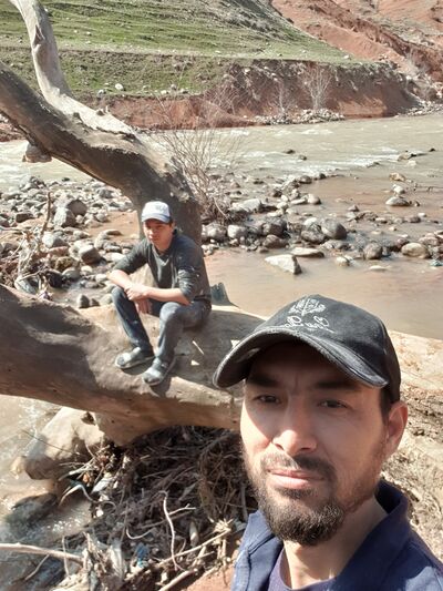 ,   Oybek, 37 ,   ,   