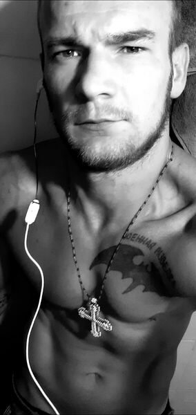  ,   Mikolai, 32 ,   c , 