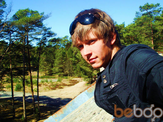  ,   Anton, 37 ,     , c 