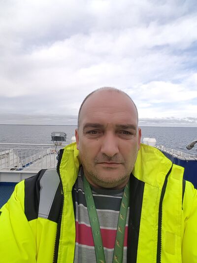  ,   Zoran, 52 ,   ,   , c 
