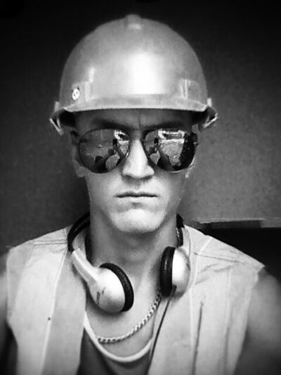  ,   Nick Ugolov, 33 ,   