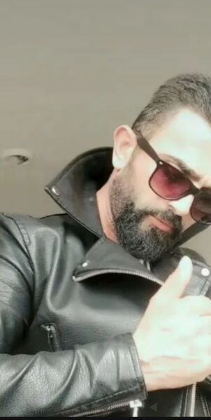  ,   Hakan, 34 ,   ,   