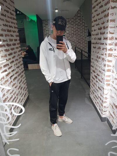  ,   Husniddin, 22 ,   ,   