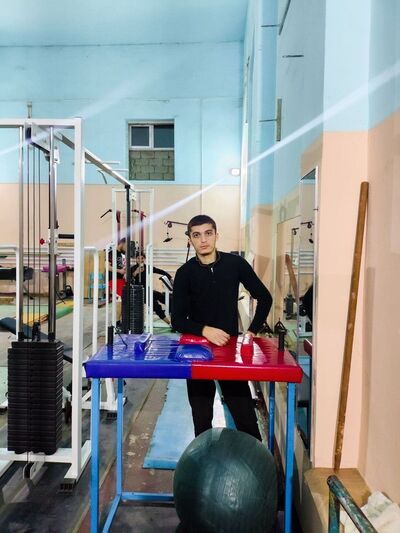  ,   Zahar, 21 ,   ,   