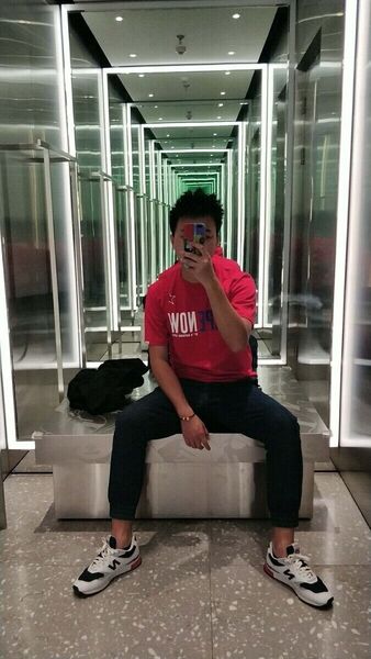  ,   Roy, 32 ,   ,   , c 
