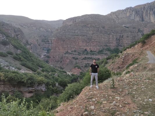  ,   Dima, 32 ,   ,   