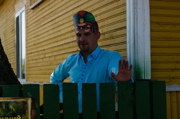  ,   Stas, 39 ,   