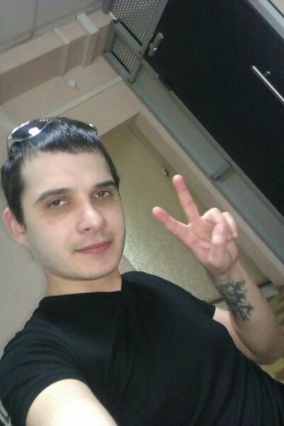  5625604  Dj Anton, 40 ,    