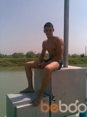  1566024  Dima, 31 ,    