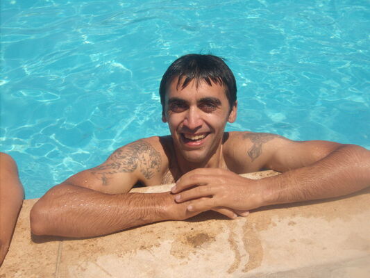  ,   Armen, 39 ,  