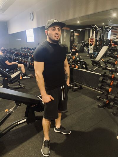  ,   Vadim, 25 ,   ,   